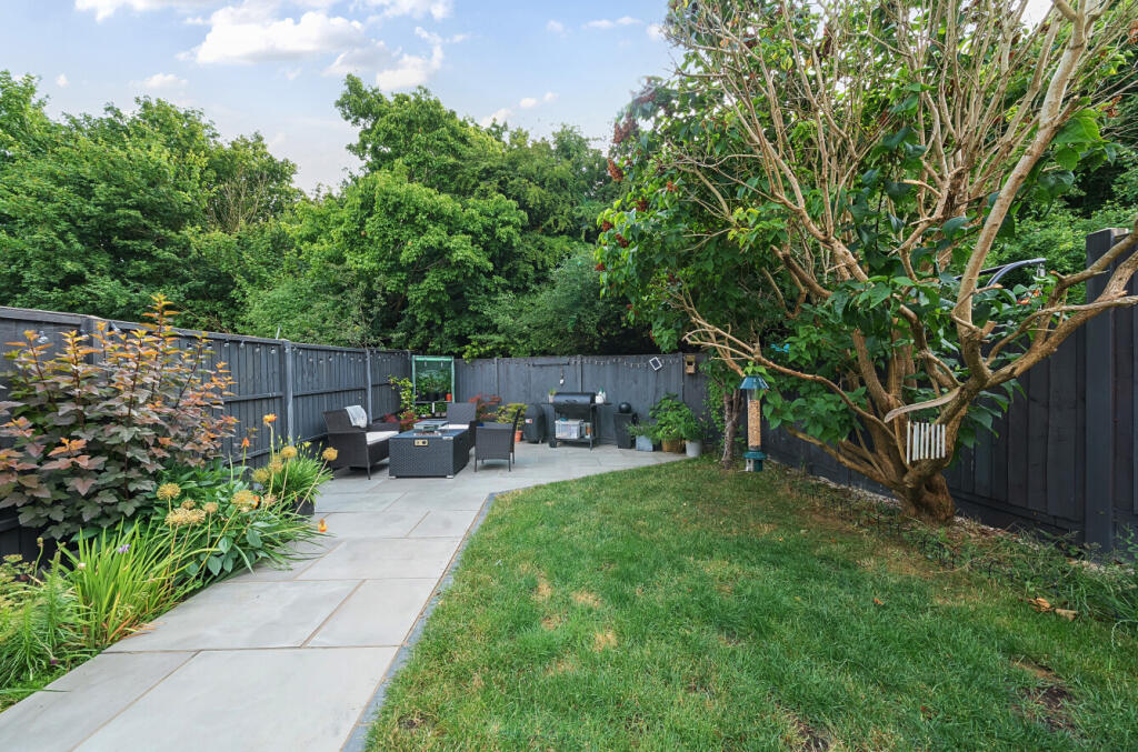 1315756-6-685d075...