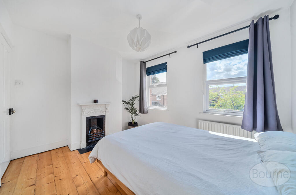 2d32c3a8-4ae7-483...