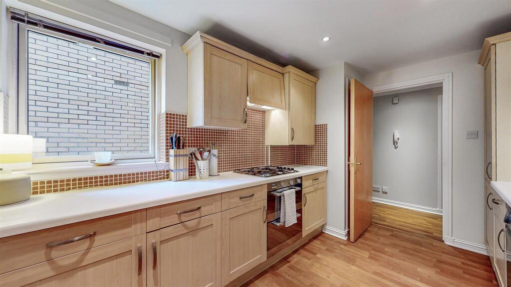 1 Castle Street Flat 3_20.jpg