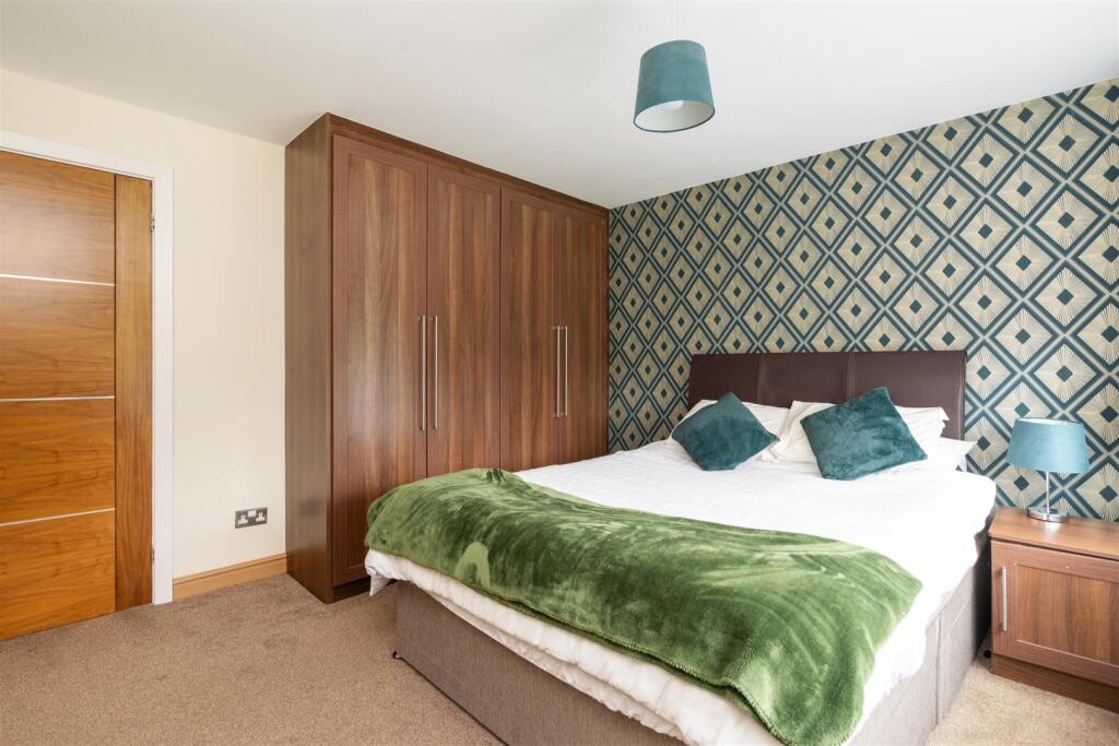 178 Dingle Lane_7.jpg