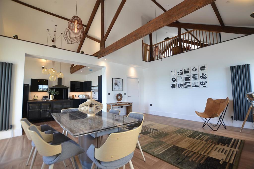 living room....JPG