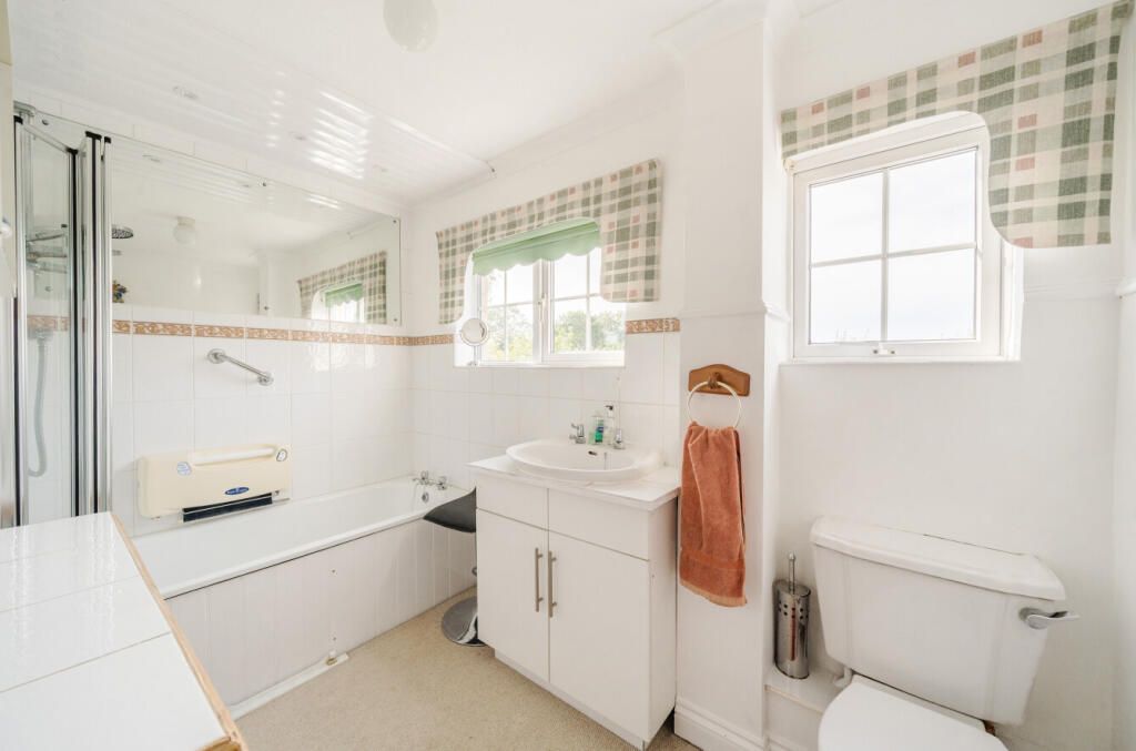 1319439-10-686829...