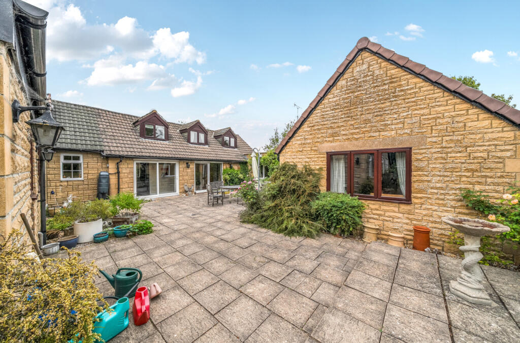 13370462689a49fdee05e