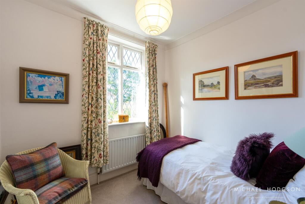 21, Laburnum Grove-49.jpg