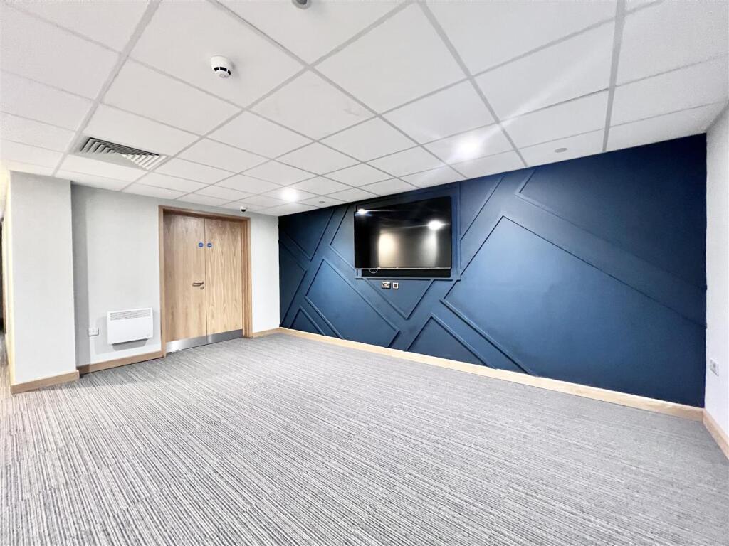 Communal Living Area.jpeg