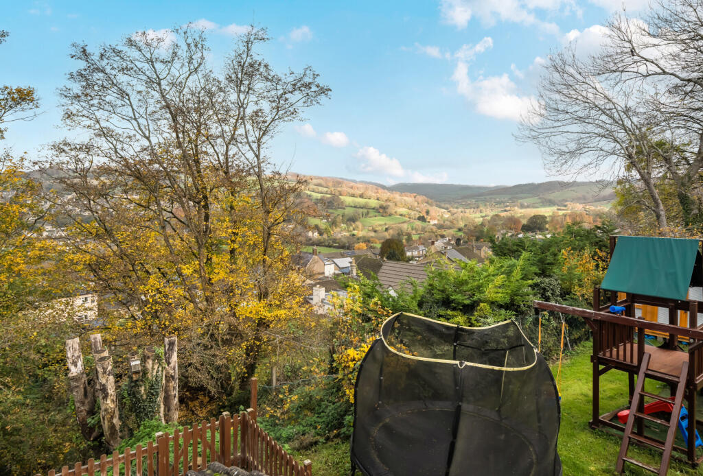 1376853-1-690dcc2...