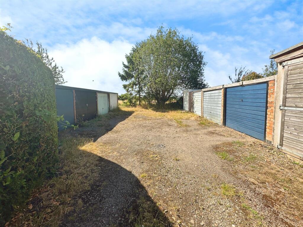 2b9ac583--40A8-A82C-2EF4C7756124-18204-0000071DB3F