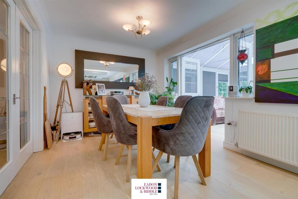 Kitchen Diner
