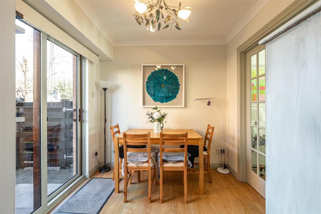18 Rose Bank Place Galashiels 12.JPG