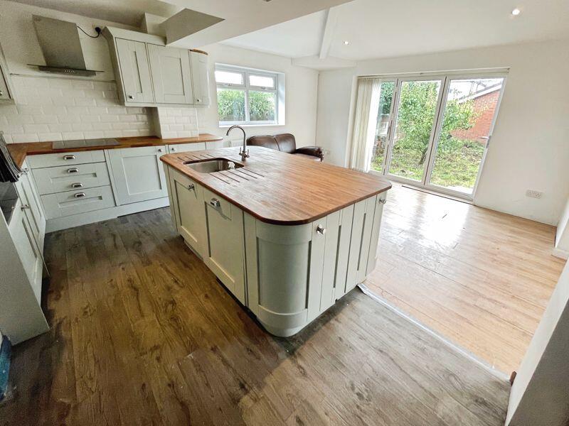 Marton Avenue, Tonge park