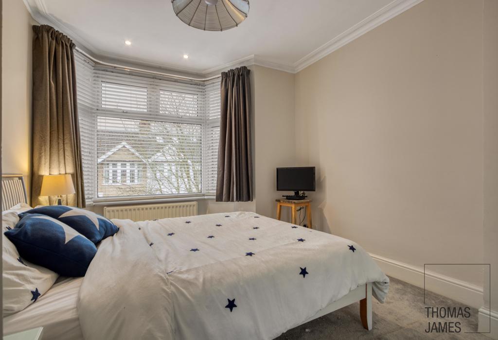 Elsiedene Road, principal bedroom