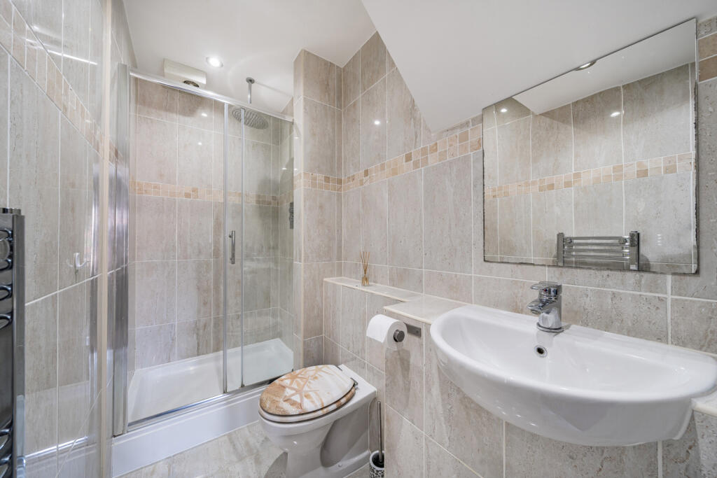 1339620-10-68a870...