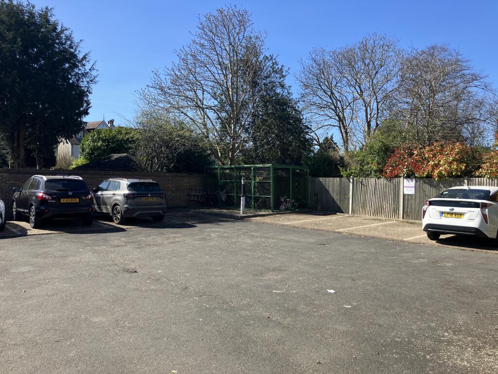 8.carpark.JPG