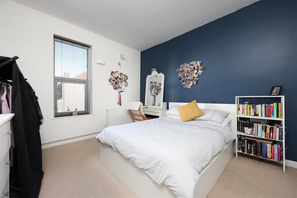 4@1 Claremont Rd 13.JPG