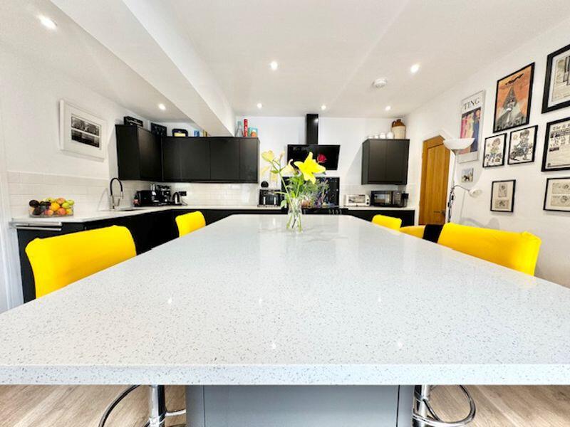 Kitchen diner view 3