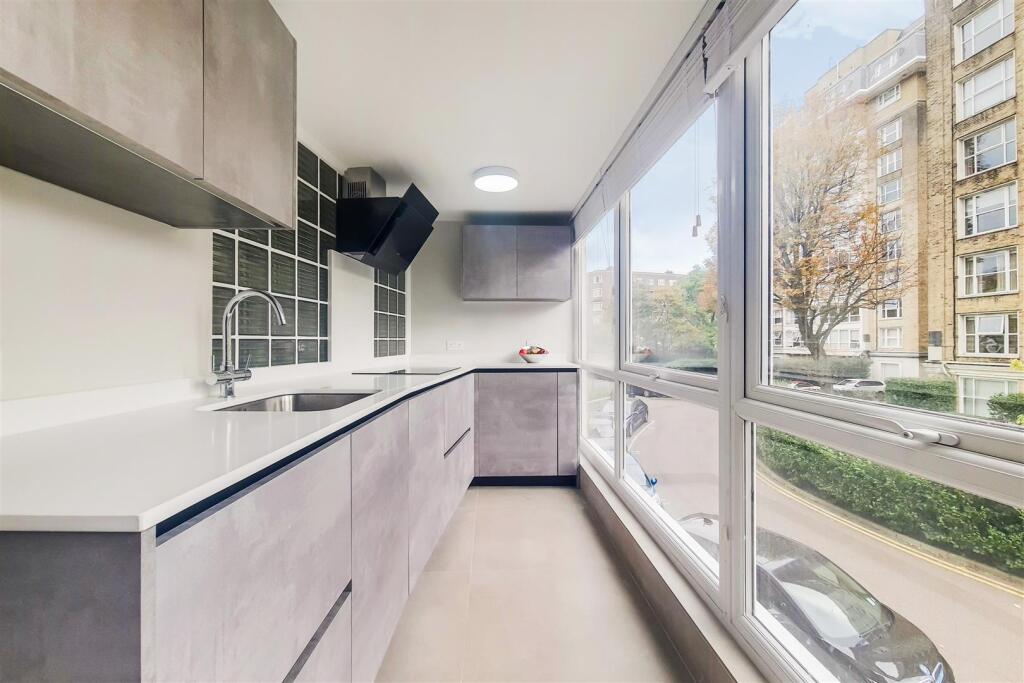 3_Kitchen-1.jpg