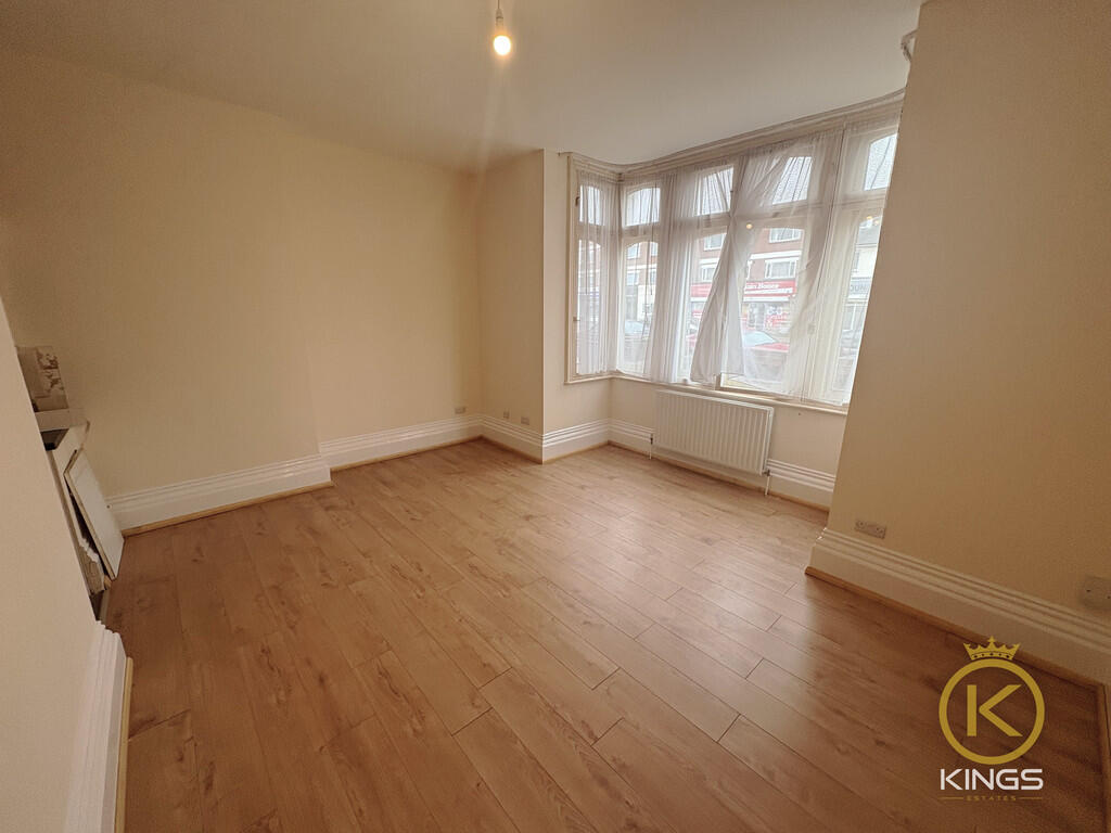 F1 249 LONDON ROA...