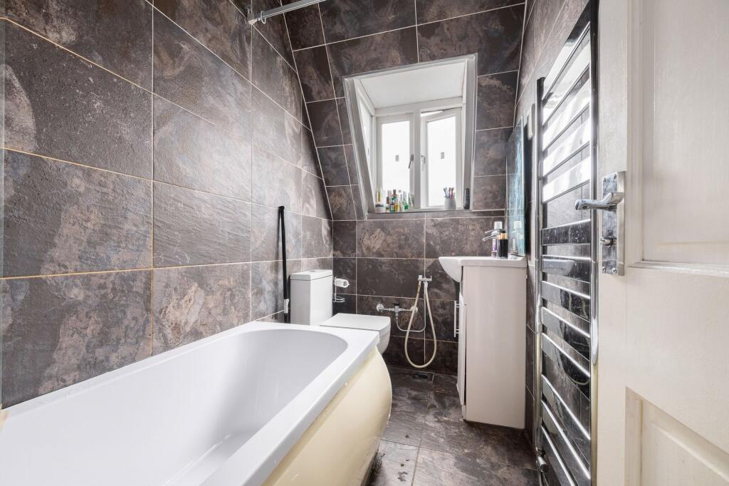 BEDROOMS AND BATHROOMS