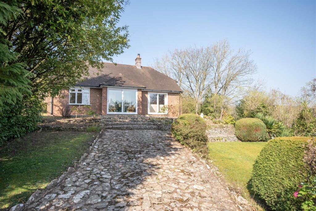 Additional Photograph