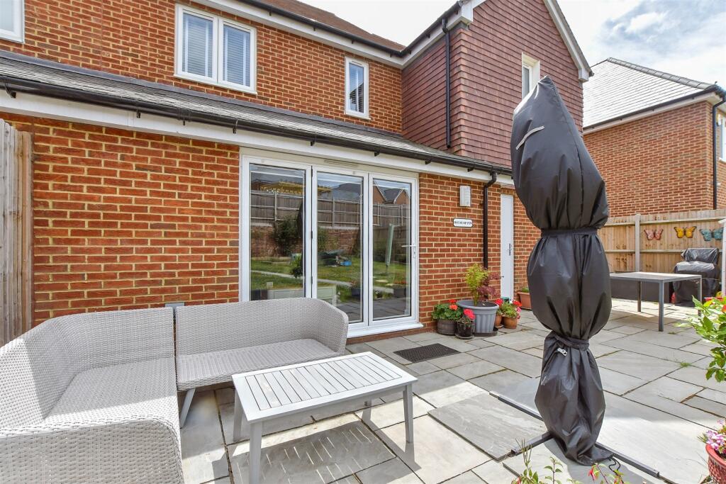 Patio / Decking