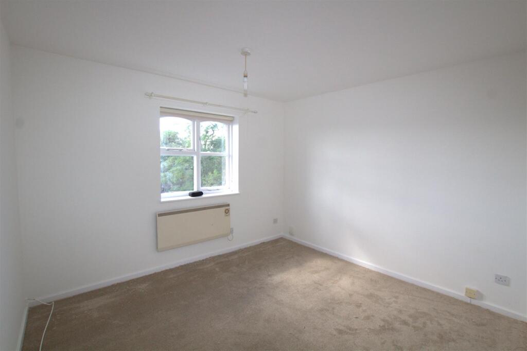 Westmoreland Master Bedroom 2.jpg