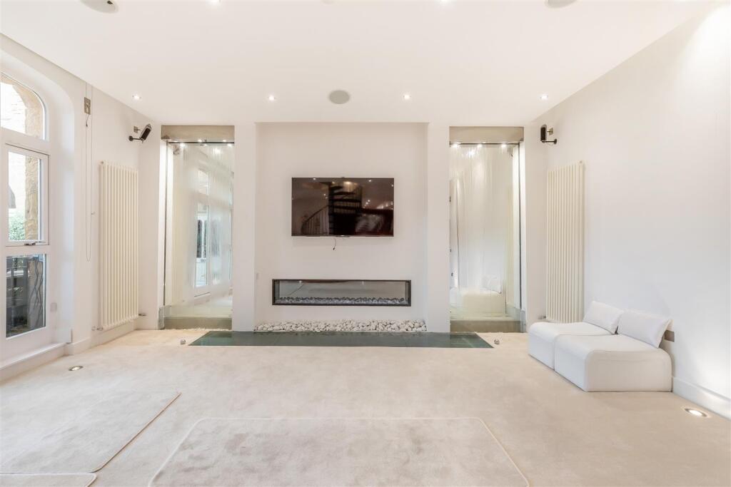 8654181-interior08.jpg