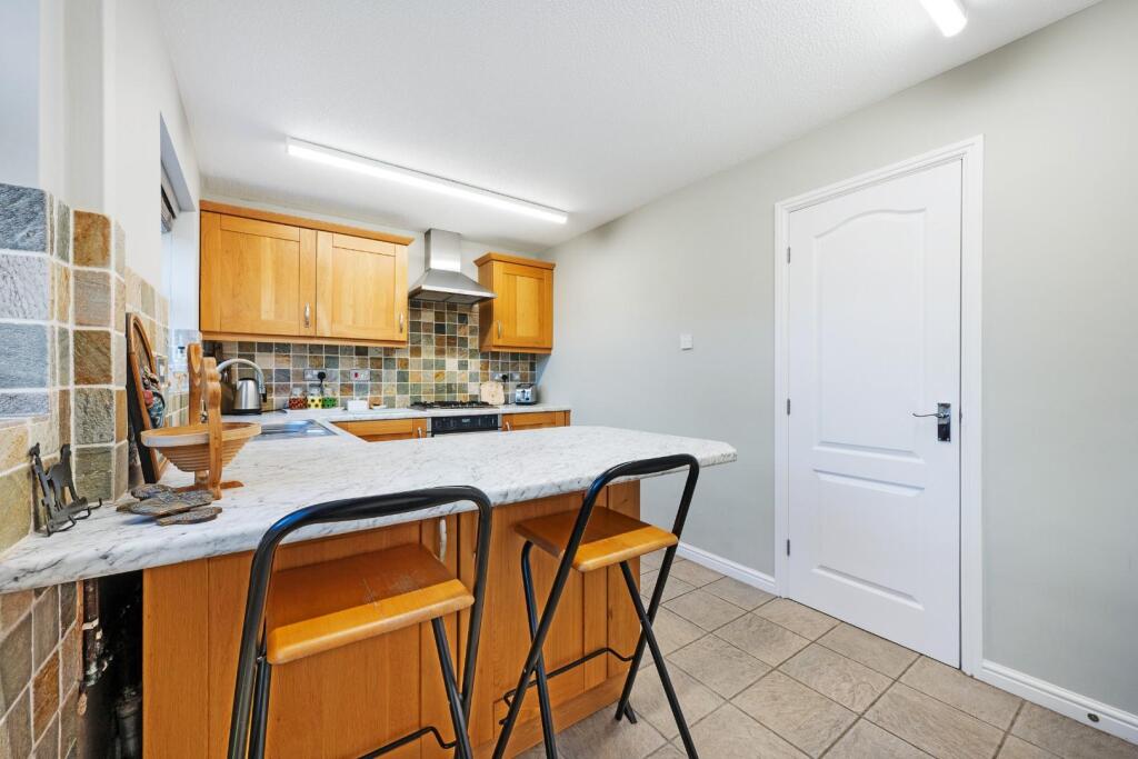 60 Saxby Avenue HDR-28.jpg