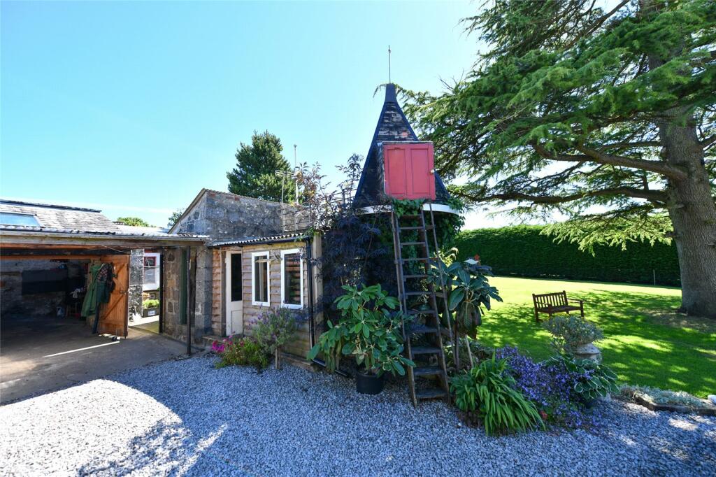 Outbuilding
