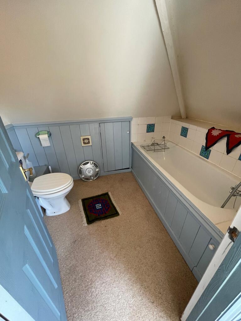 Second floor en-suite