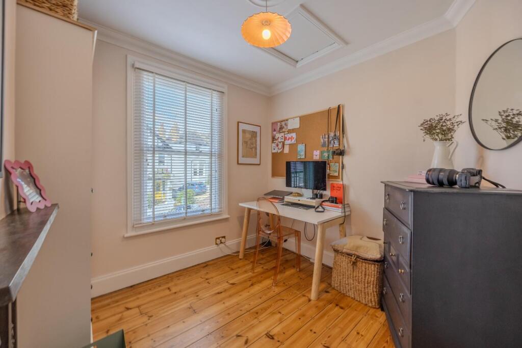 Second bedroom