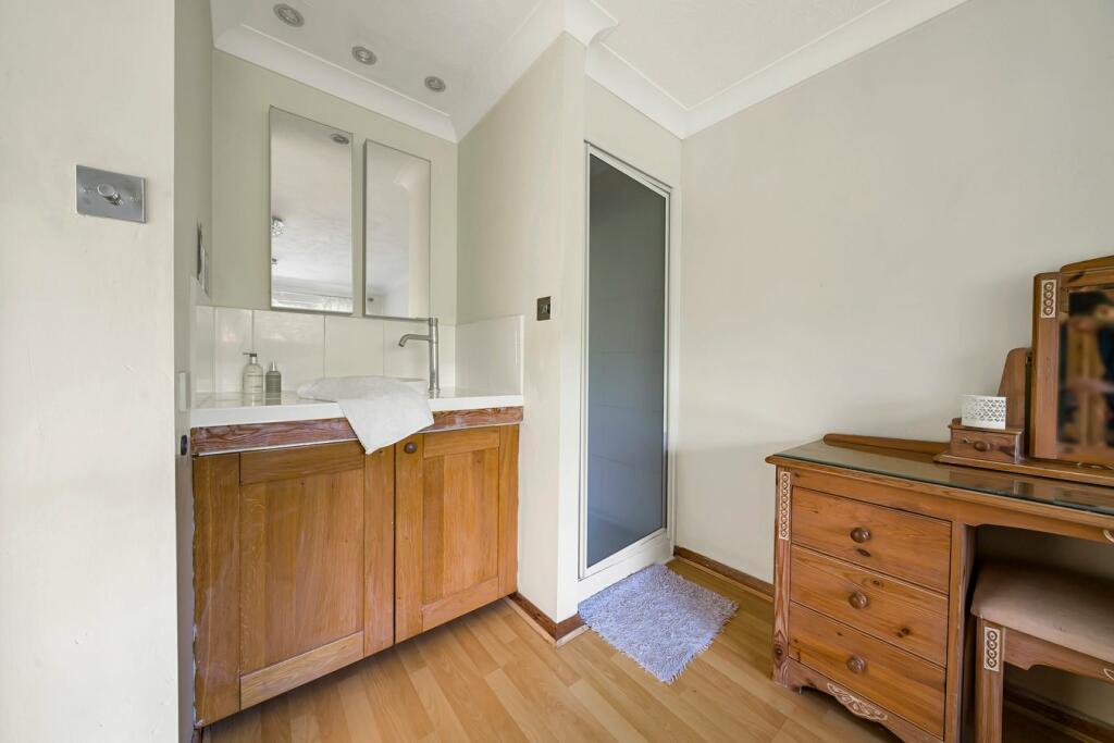 En-Suite Shower