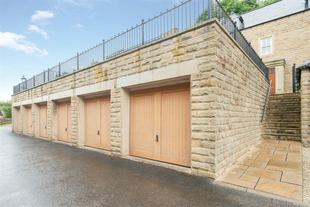 Garage.jpg