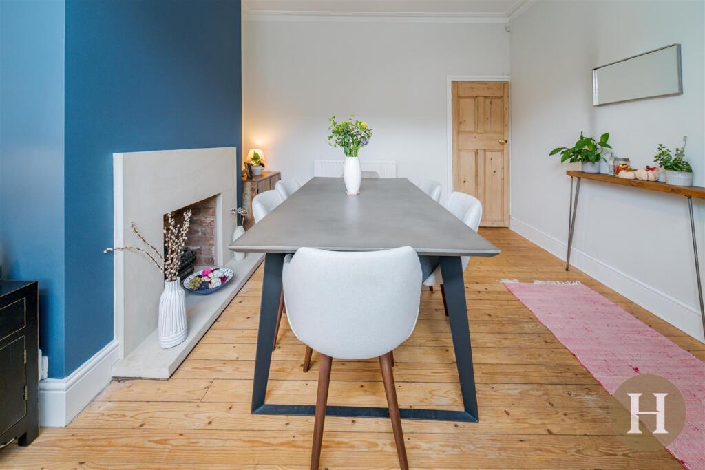 Hadleigh Estate Agents-3.jpg