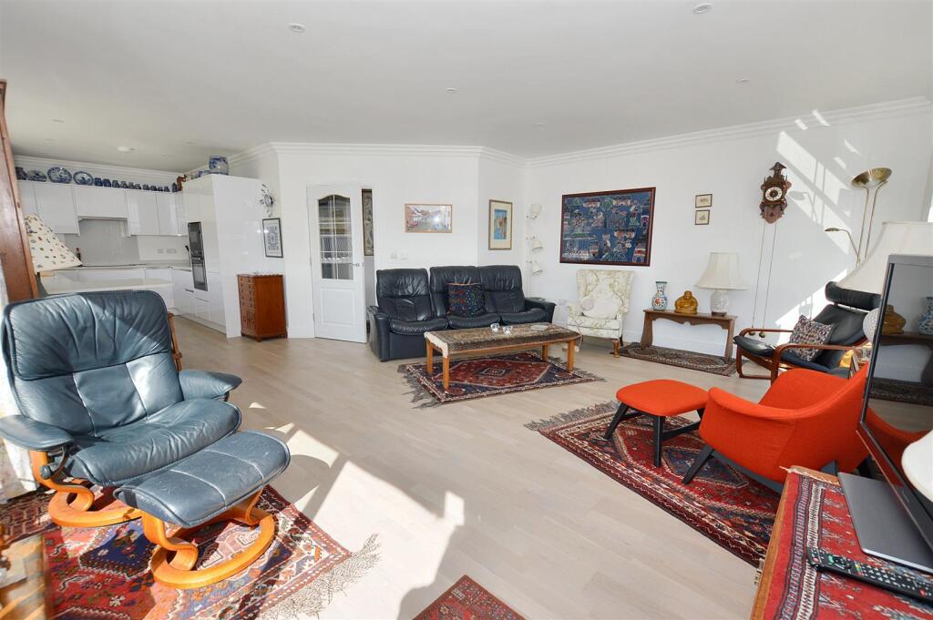 DSC_0010 - 2025-04-22T152356.436.jpg