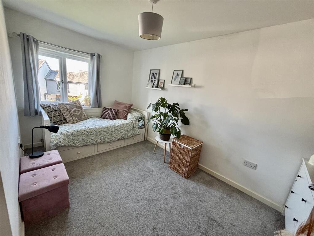 Bedroom2.jpeg