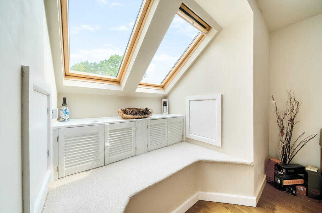 1331450-22-689c95...