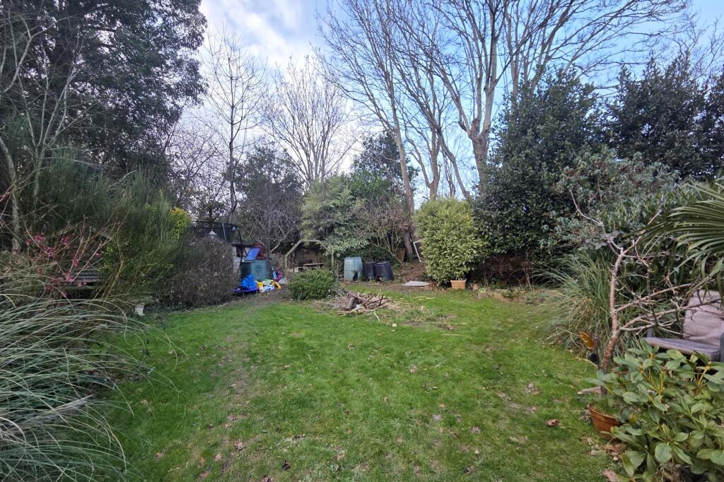 GARDEN