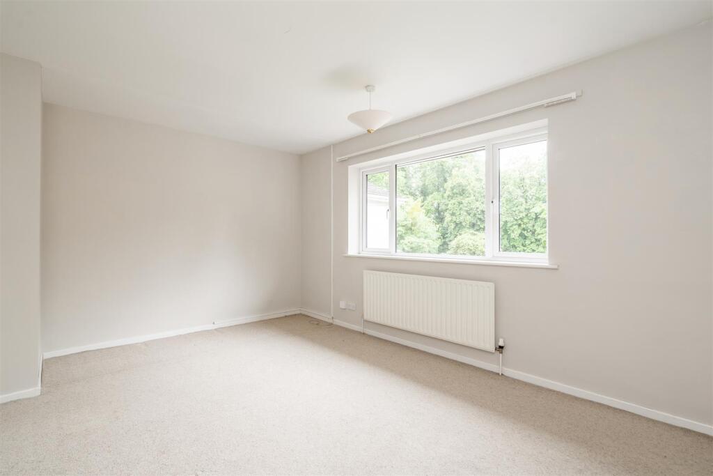 67A Hampton Lane_14.jpg