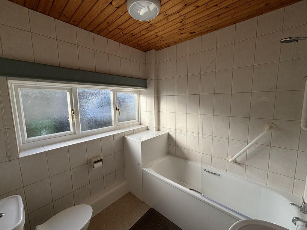 Bathroom (1)