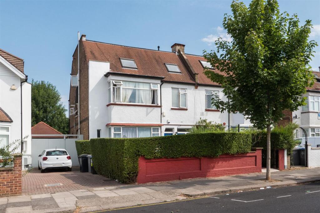 Chatsworth Road external.jpeg