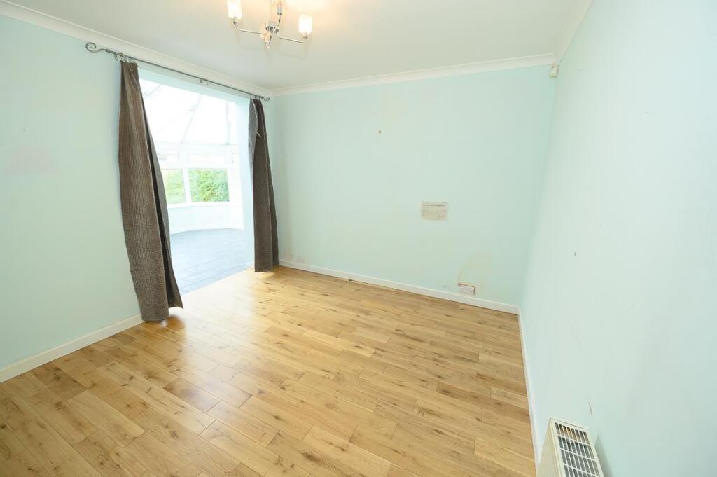 Dining room.jpg