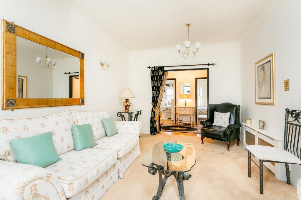 Sitting room