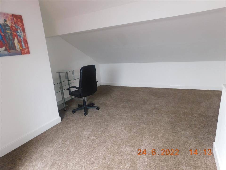 Loft Room/Fourth Bedroom