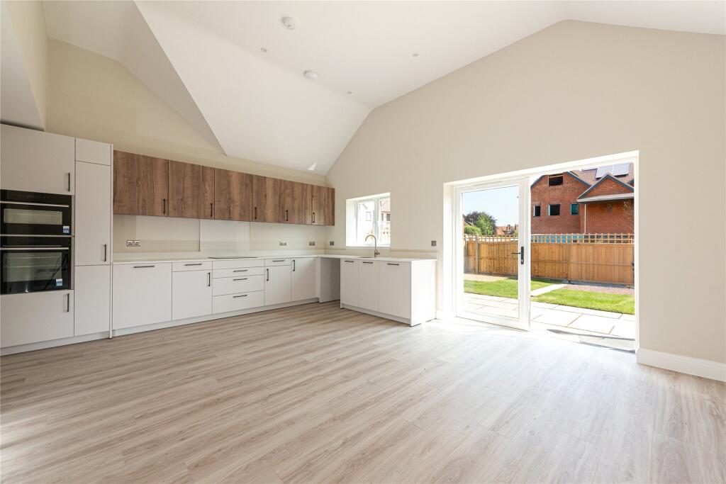 Kitchen/Sitting Room