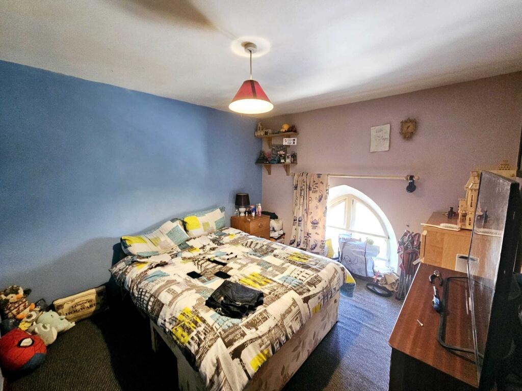 d4b4fc74-21dc-4557-9f9a-85fea384bd57