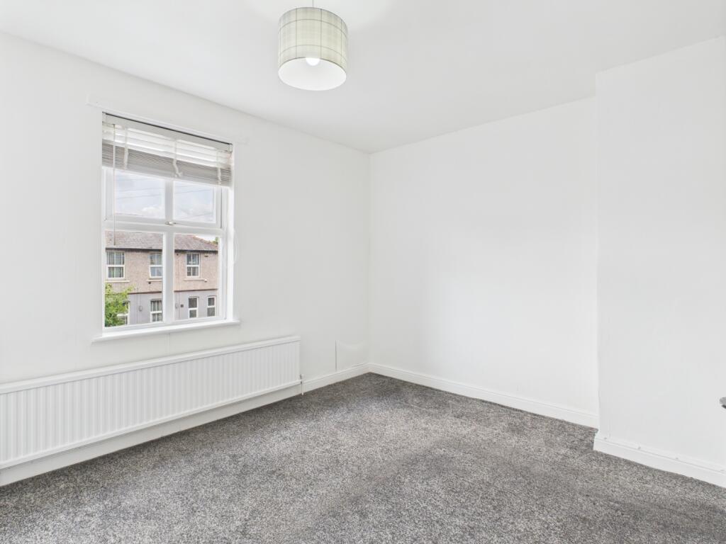 CAM04634G0-PR0043-STILL011