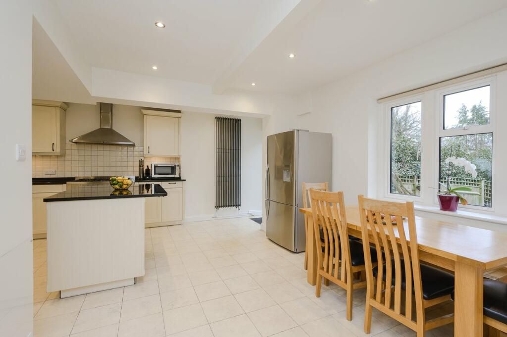 Breakfast Room
