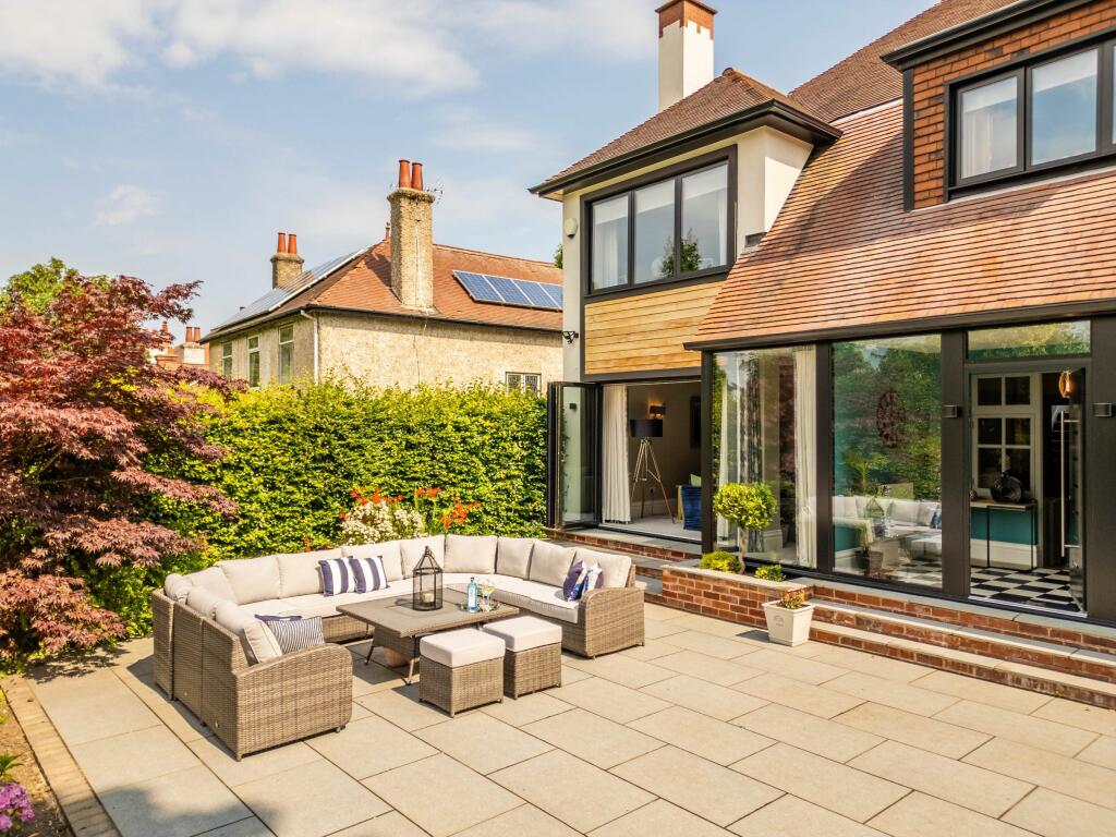 Front terrace