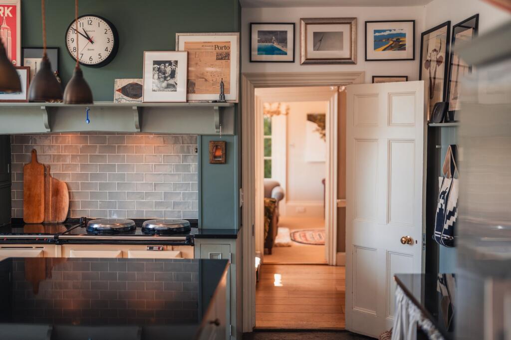 Kitchen to Hallway