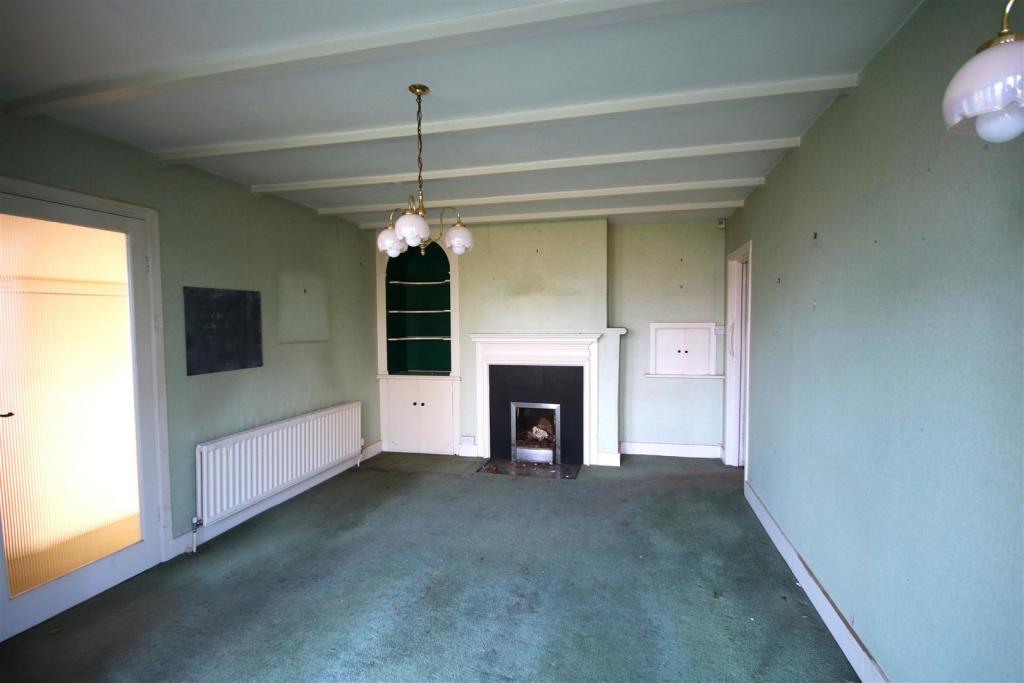 living room warmer.JPG
